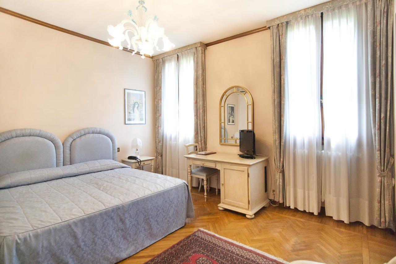 Park Hotel Villa Giustinian Мірано Екстер'єр фото